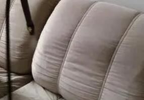 在進(jìn)行家具保潔作業(yè)的時(shí)候，要注意什么呢？